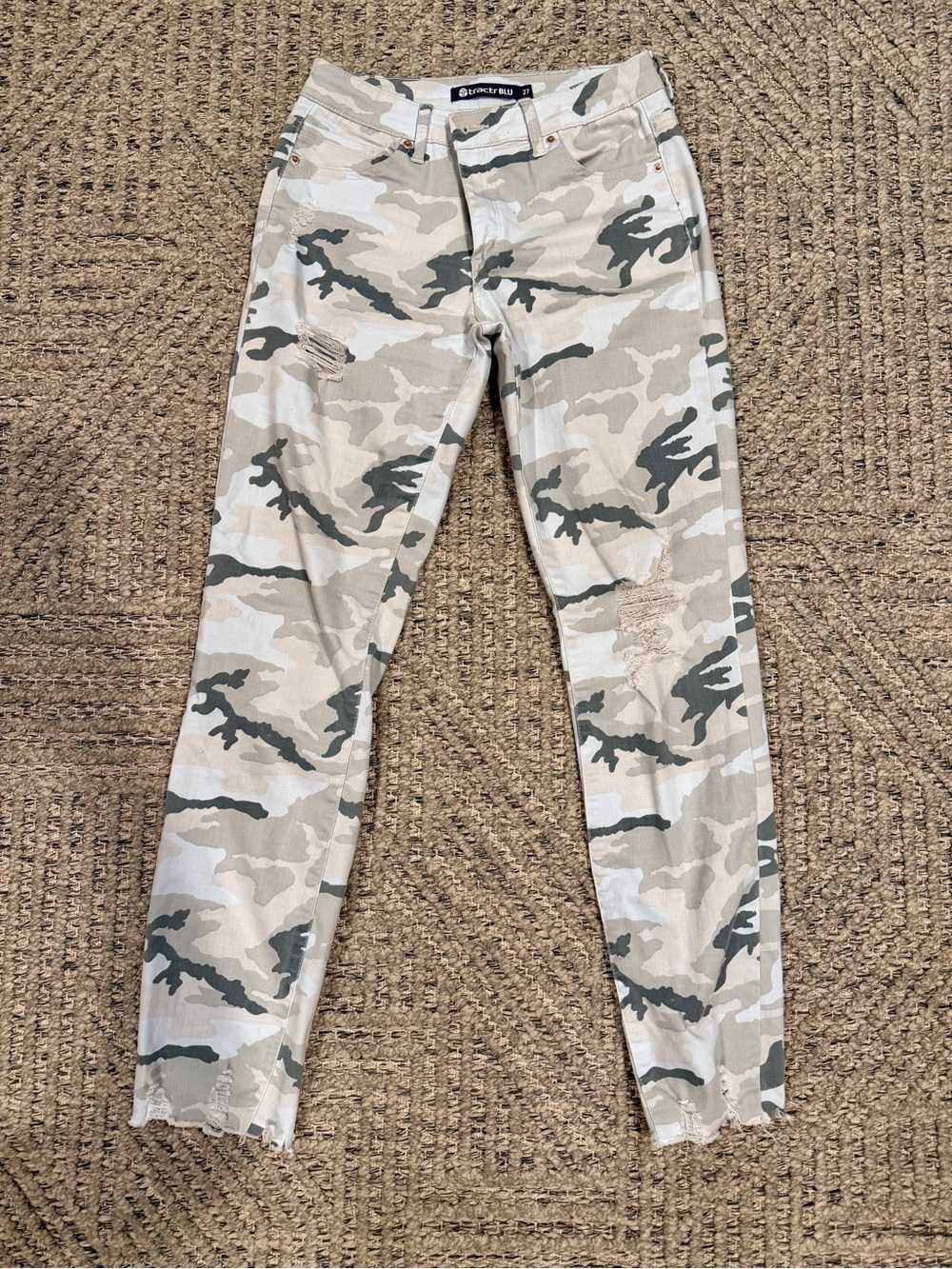 Tractr BLU Camo Jeans - Light Blue, Green & Gray